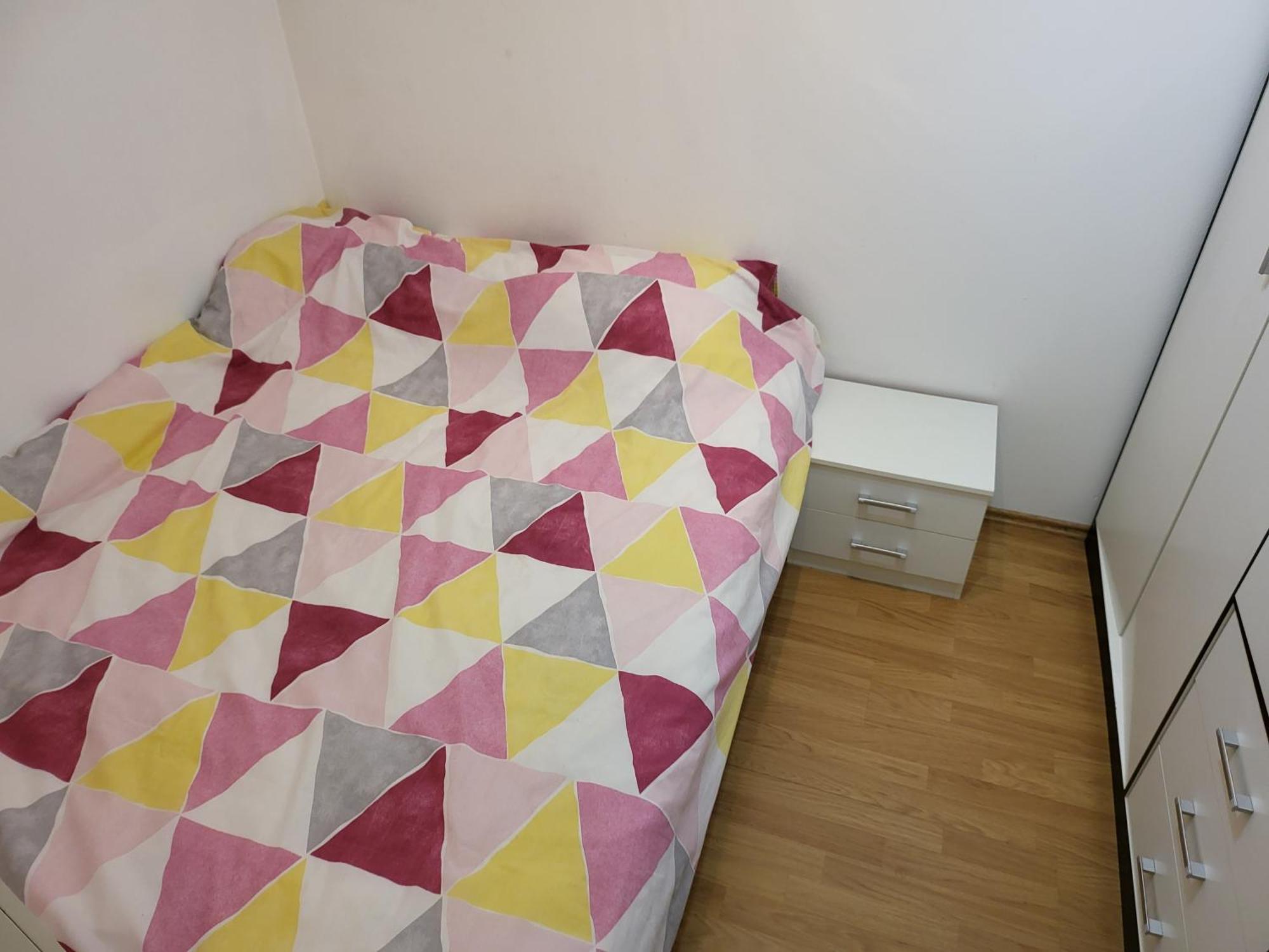 Stan Na Dan Prnjavor, Gajba U Centru Appartement Buitenkant foto