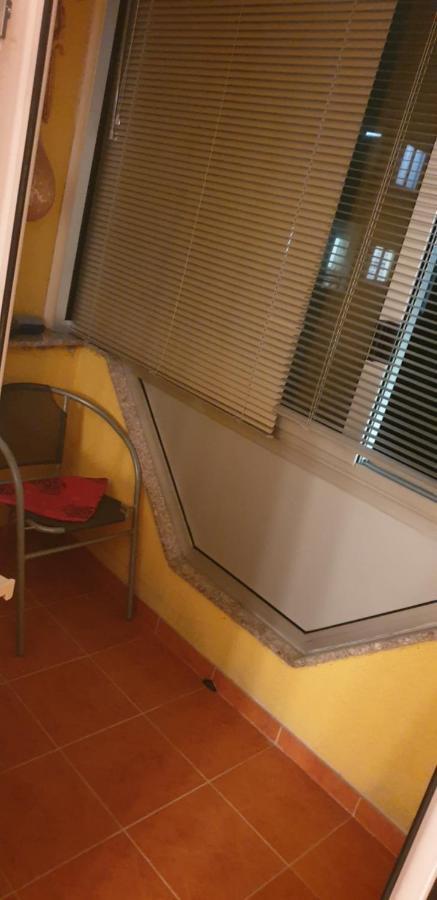 Stan Na Dan Prnjavor, Gajba U Centru Appartement Buitenkant foto