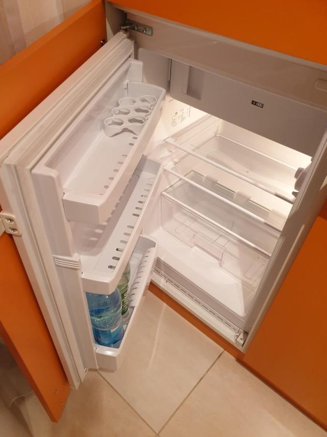 Stan Na Dan Prnjavor, Gajba U Centru Appartement Buitenkant foto